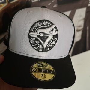 New Era Toronto Blue Jays Black and White Cap
